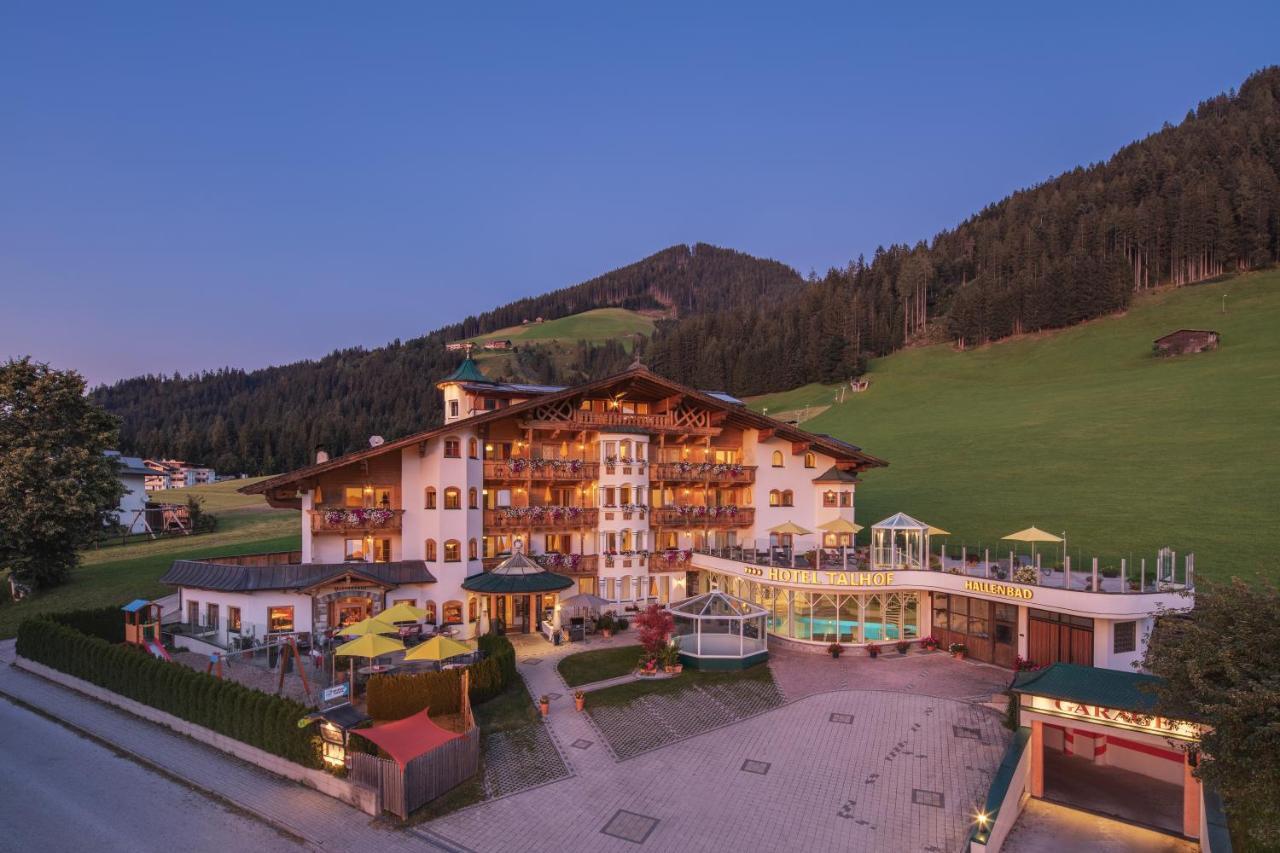 Apparthotel Talhof, Restaurant, Pool Und Spa Oberau Exterior foto